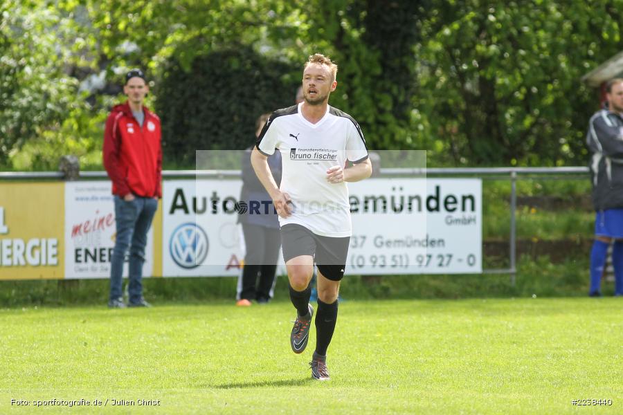 Christoph Fischer, 28.04.2019, A-Klasse Würzburg, DJK Fellen, FV Gemünden/Seifriedsburg II - Bild-ID: 2238440