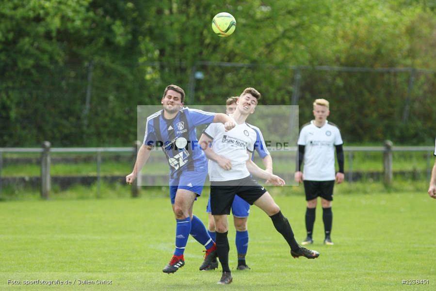 Maximilian Baur, Felix Betz, 28.04.2019, A-Klasse Würzburg, DJK Fellen, FV Gemünden/Seifriedsburg II - Bild-ID: 2238451 Maximilian Baur, Felix Betz, 28.04.2019, A-Klasse Würzburg, DJK Fellen, FV Gemünden/Seifriedsburg II - Bild-ID: 2238451