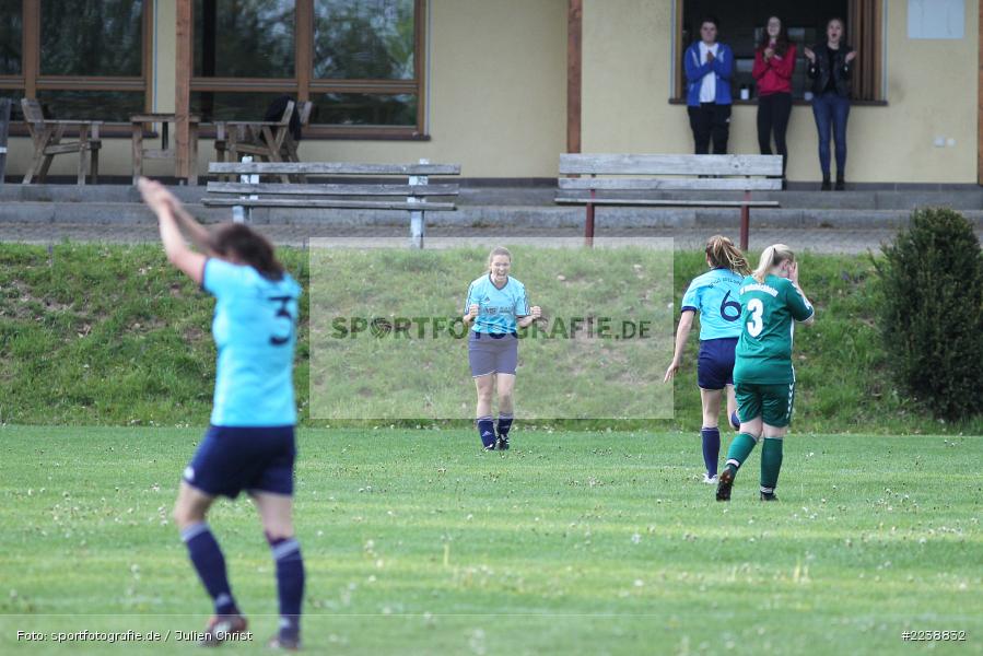 Karina Lochmann, Yvonne Hemmerich, Bezirksoberliga, 30.04.2019, SV 1928 Veitshöchheim, SpVgg Adelsberg - Bild-ID: 2238832