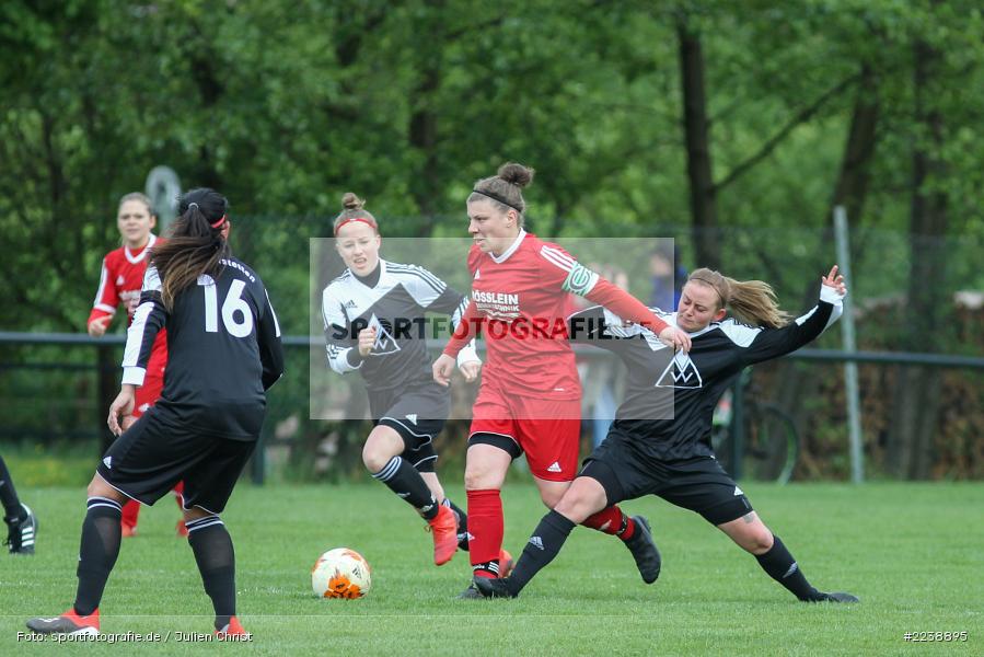 Jule Kohl, Tamara Loukas, Laura Rosenberger, 04.05.2019, Landesliga Nord, SV Leerstetten, FC Karsbach - Bild-ID: 2238895