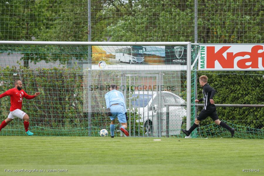 Tim Bergmann, Philipp Gößwein, Piero Marchese, Bezirksliga Ufr. West, 05.05.2019, SV Vatan Spor Aschaffenburg, TSV Retzbach - Bild-ID: 2238924