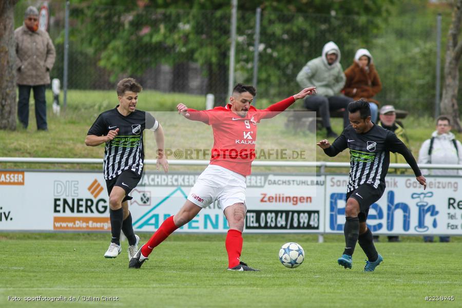 Thawatchai Pimsai, Dominik Hehrlein, Ünal Noyan, Bezirksliga Ufr. West, 05.05.2019, SV Vatan Spor Aschaffenburg, TSV Retzbach - Bild-ID: 2238945