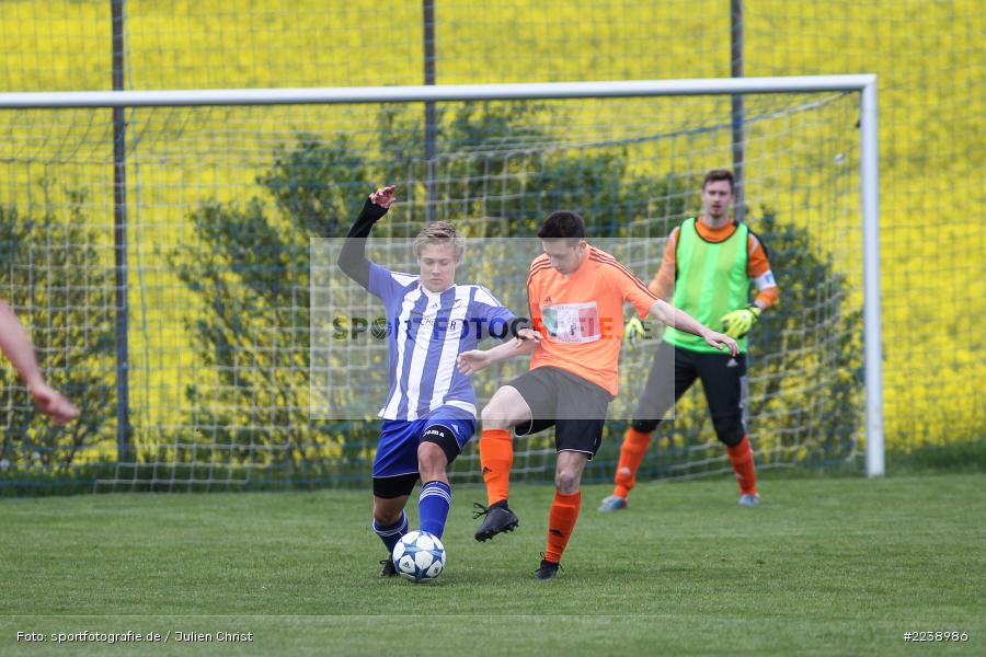 Dominik Mödl, Marius Liebler, 05.05.2019, Kreisklasse Würzburg, SV Greußenheim, TSV Duttenbrunn - Bild-ID: 2238986 Dominik Mödl, Marius Liebler, 05.05.2019, Kreisklasse Würzburg, SV Greußenheim, TSV Duttenbrunn - Bild-ID: 2238986