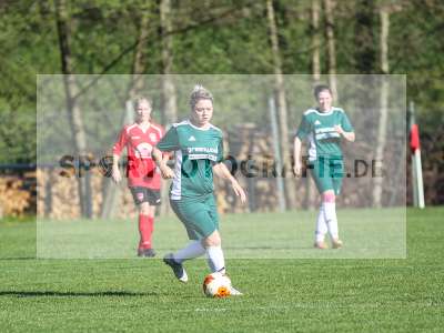 Fotos von FC Karsbach - 1. FFC Hof (N) auf sportfotografie.de