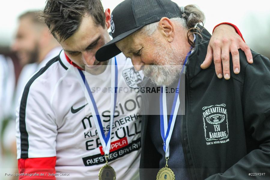 Johannes Gold, Ehrenfan Hansi, Bayernliga Nord, Aufstieg TSV Karlburg, Landesliga Nordwest, 11.05.2019, SV Euerbach/Kützberg, TSV Karlburg - Bild-ID: 2239397