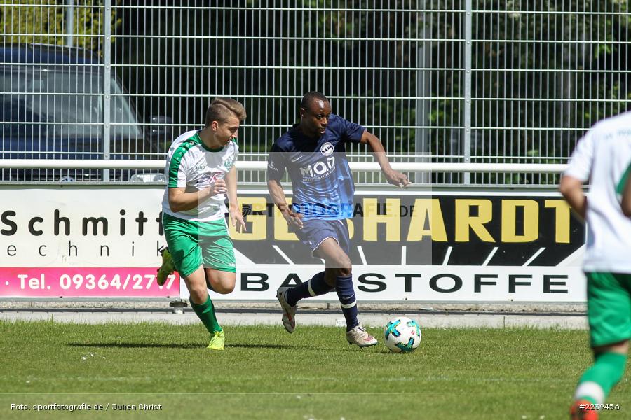 Fahad Mhoma, Niklas Scherer, 12.05.2019, Bezirksliga Unterfranken, BSC Aschaffenburg-Schweinheim, FV Karlstadt - Bild-ID: 2239456 Fahad Mhoma, Niklas Scherer, 12.05.2019, Bezirksliga Unterfranken, BSC Aschaffenburg-Schweinheim, FV Karlstadt - Bild-ID: 2239456