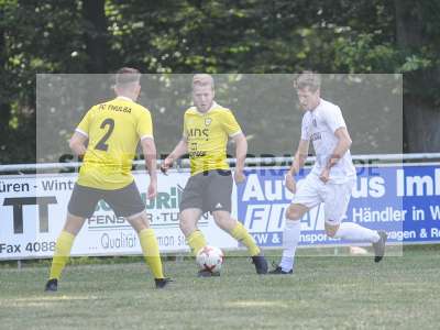 Fotos von TSV Karlburg - FC Thulba auf sportfotografie.de