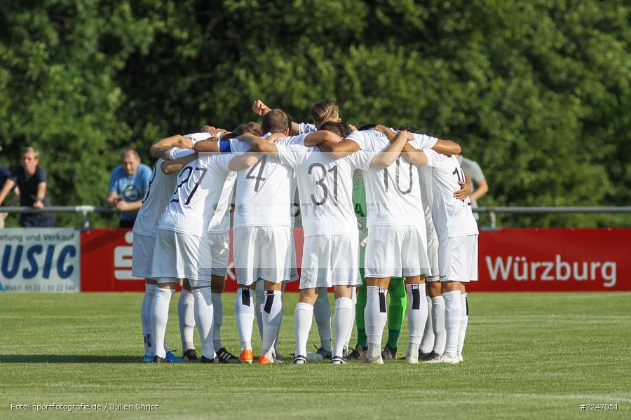 Mannschaftskreis, 17.07.2019, Bayernliga Nord, Würzburger FV, TSV Karlburg - Bild-ID: 2247051