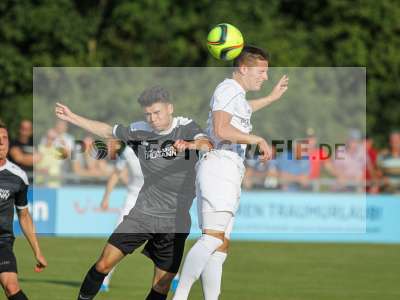 Fotos von TSV Karlburg - Würzburger FV auf sportfotografie.de