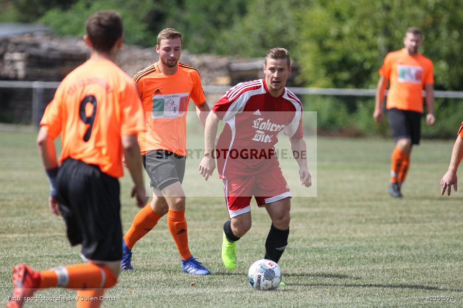 Leon Leibold, Szymon Dynia, 04.08.2019, Kreisliga Würzburg, TSV Duttenbrunn, FC Wiesenfeld-Halsbach - Bild-ID: 2251596