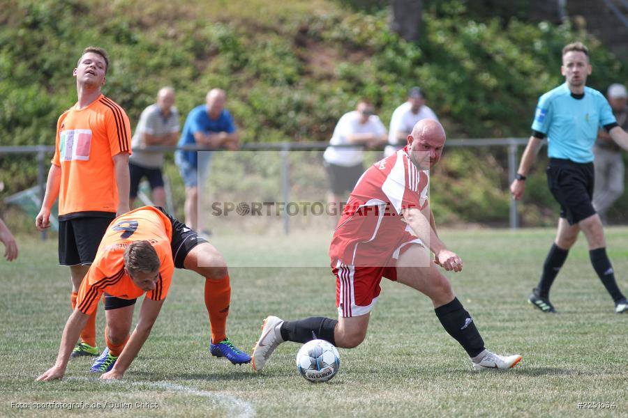 Stefan Braun, Kevin Leibold, 04.08.2019, Kreisliga Würzburg, TSV Duttenbrunn, FC Wiesenfeld-Halsbach - Bild-ID: 2251634