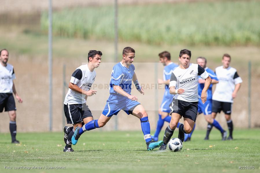 Jochen Schmitt, Jonas Leibold, Lukas Höfling, 18.08.2019, Kreisliga Würzburg, FV Steinfeld/Hausen-Rohrbach, TSV Duttenbrunn - Bild-ID: 2253670