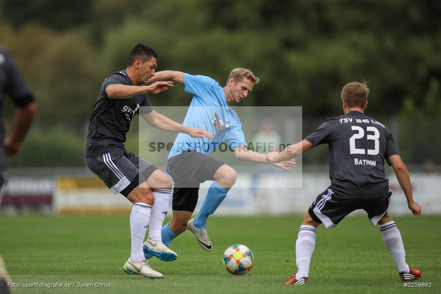 Dominik Bathon, Ugur Sen, Felix Strohmenger, 08.09.2019, Bezirksliga Unterfranken West, TSV Retzbach, TSV Lohr - Bild-ID: 2258892 Dominik Bathon, Ugur Sen, Felix Strohmenger, 08.09.2019, Bezirksliga Unterfranken West, TSV Retzbach, TSV Lohr - Bild-ID: 2258892