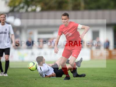 Fotos von TSV Karlburg II - FV Gemünden/Seifriedsburg auf sportfotografie.de