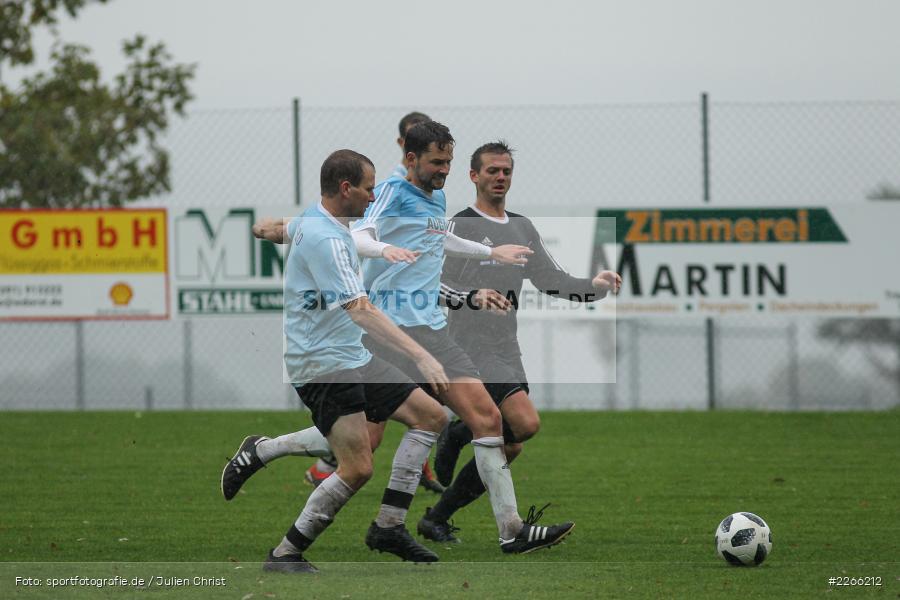Stefan Straub, Tobias Wießmann, Michael Riedel, 06.10.2019, Kreisliga Würzburg, FV 05 Helmstadt, SV Altfeld - Bild-ID: 2266212