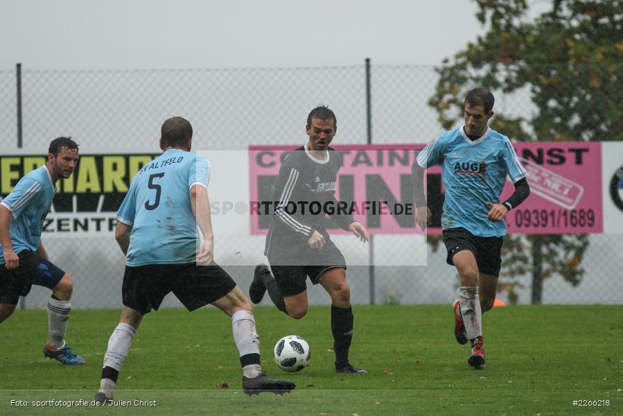 Marco Nitschky, Stefan Straub, Michael Riedel, 06.10.2019, Kreisliga Würzburg, FV 05 Helmstadt, SV Altfeld - Bild-ID: 2266218 Marco Nitschky, Stefan Straub, Michael Riedel, 06.10.2019, Kreisliga Würzburg, FV 05 Helmstadt, SV Altfeld - Bild-ID: 2266218