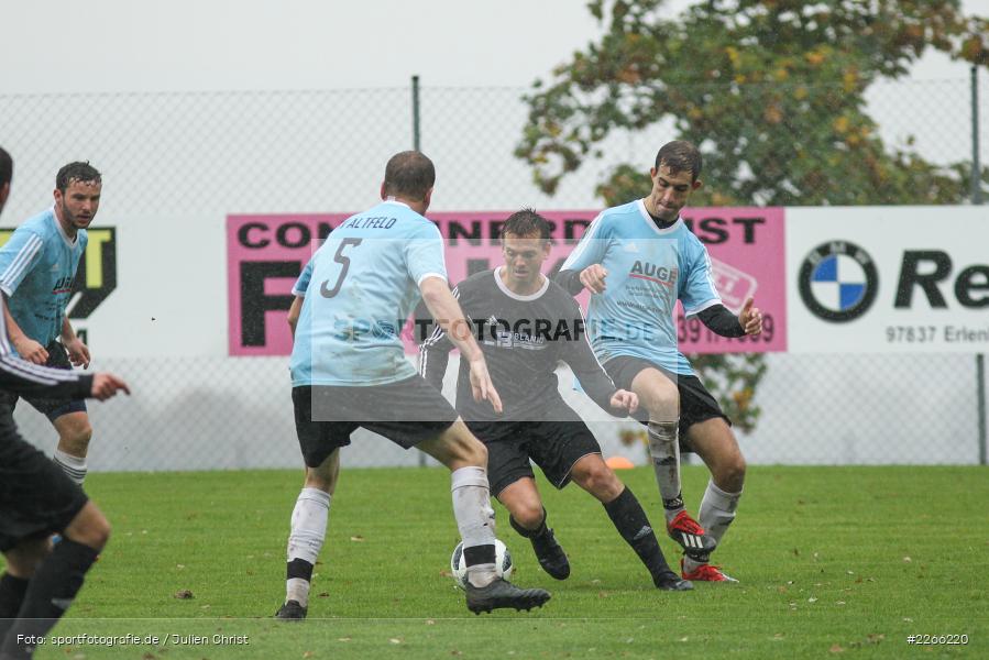 Marco Nitschky, Stefan Straub, Michael Riedel, 06.10.2019, Kreisliga Würzburg, FV 05 Helmstadt, SV Altfeld - Bild-ID: 2266220 Marco Nitschky, Stefan Straub, Michael Riedel, 06.10.2019, Kreisliga Würzburg, FV 05 Helmstadt, SV Altfeld - Bild-ID: 2266220