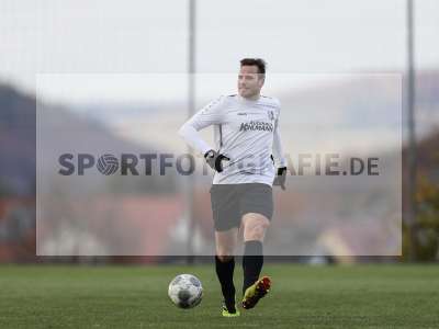 Fotos von FC Wiesenfeld-Halsbach - TSV Karlburg II auf sportfotografie.de