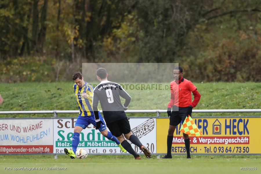 Abdifatah Muse Mohamoud, Markus Horr, 17.11.2019, Bezirksliga Ufr. West, DJK Hain, TSV Retzbach - Bild-ID: 2270253 Abdifatah Muse Mohamoud, Markus Horr, 17.11.2019, Bezirksliga Ufr. West, DJK Hain, TSV Retzbach - Bild-ID: 2270253