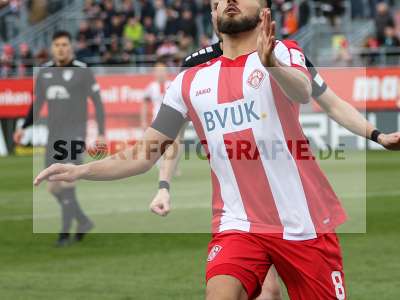 Fotos von FC Würzburger Kickers - KFC Uerdingen 05 auf sportfotografie.de