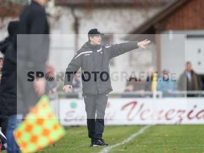 Fotos von TSV Karlburg - SpVgg Bayern Hof auf sportfotografie.de