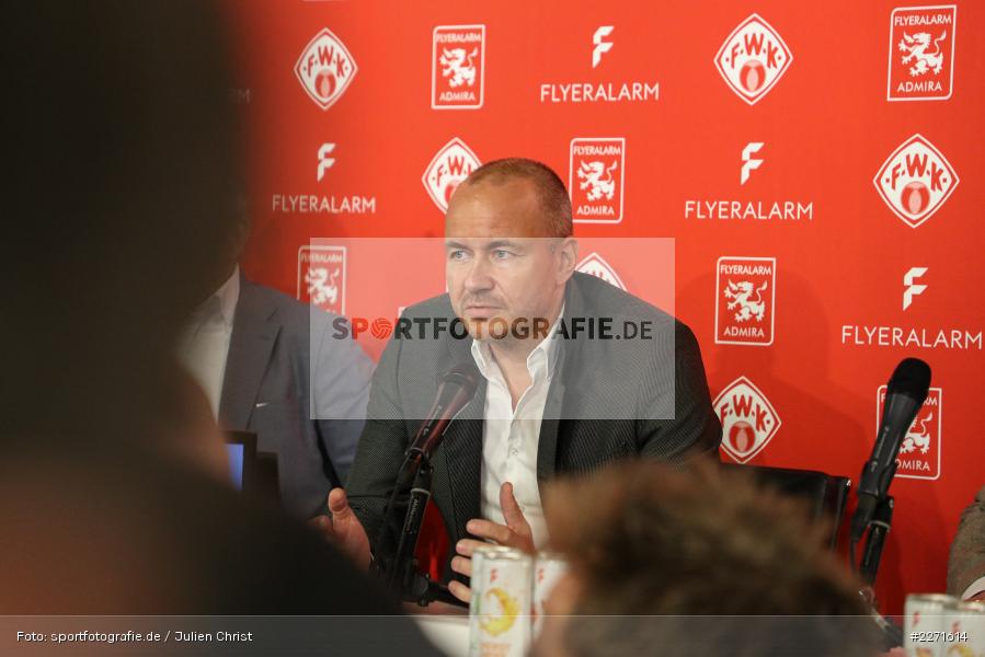 Thorsten Fischer, 20.01.2020, FLYERALARM Würzburg, Pressekonferenz FLYERALARM Global Soccer - Bild-ID: 2271614 Thorsten Fischer, 20.01.2020, FLYERALARM Würzburg, Pressekonferenz FLYERALARM Global Soccer - Bild-ID: 2271614
