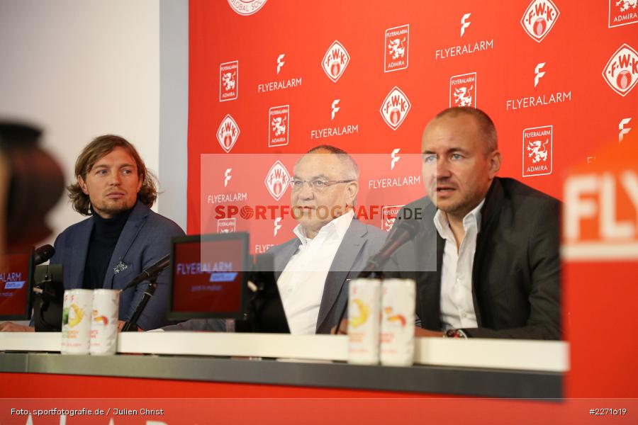 Daniel Sauer, Thorsten Fischer, Felix Magath, 20.01.2020, FLYERALARM Würzburg, Pressekonferenz FLYERALARM Global Soccer - Bild-ID: 2271619