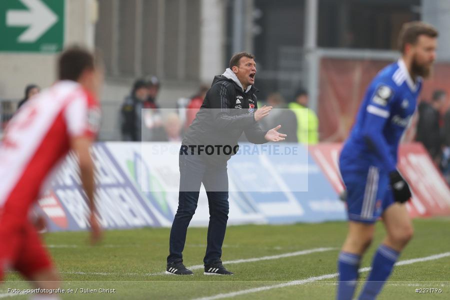 gestikuliert, Claus Schromm, FLYERALARM Arena, Wuerzburg, 25.01.2020, DFB, sport, action, Fussball, 3. Liga, SpVgg Unterhaching, FC Wuerzburger Kickers - Bild-ID: 2271796