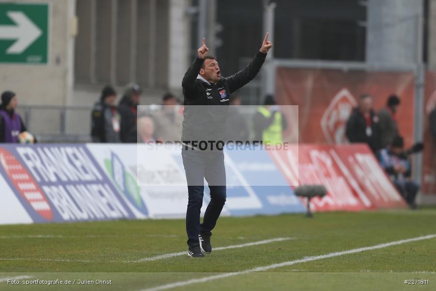 Anweisungen, gestikuliert, Claus Schromm, FLYERALARM Arena, Wuerzburg, 25.01.2020, DFB, sport, action, Fussball, 3. Liga, SpVgg Unterhaching, FC Wuerzburger Kickers - Bild-ID: 2271811 Anweisungen, gestikuliert, Claus Schromm, FLYERALARM Arena, Wuerzburg, 25.01.2020, DFB, sport, action, Fussball, 3. Liga, SpVgg Unterhaching, FC Wuerzburger Kickers - Bild-ID: 2271811
