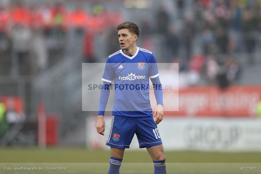 Lucas Hufnagel, FLYERALARM Arena, Wuerzburg, 25.01.2020, DFB, sport, action, Fussball, 3. Liga, SpVgg Unterhaching, FC Wuerzburger Kickers - Bild-ID: 2271827