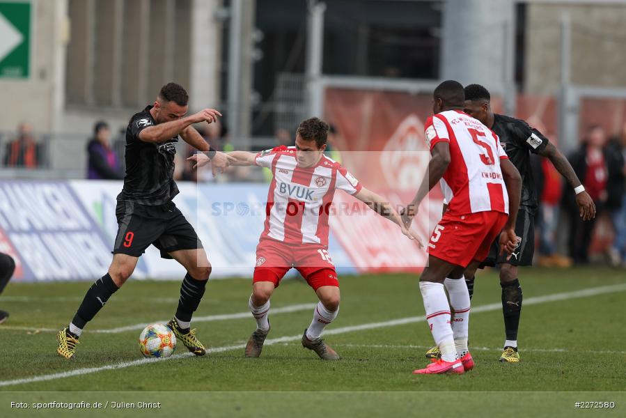 Fatih Kaya, Patrick Sontheimer, Soccer, Fussball, DFB, Würzburg, FLYERALARM Arena, 09.02.2020, 3. Liga, FC Ingolstadt 04, FC Würzburger Kickers - Bild-ID: 2272580