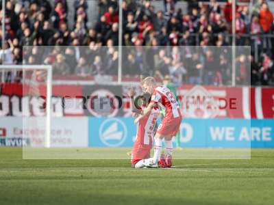 Fotos von FC Würzburger Kickers - FC Ingolstadt 04 auf sportfotografie.de