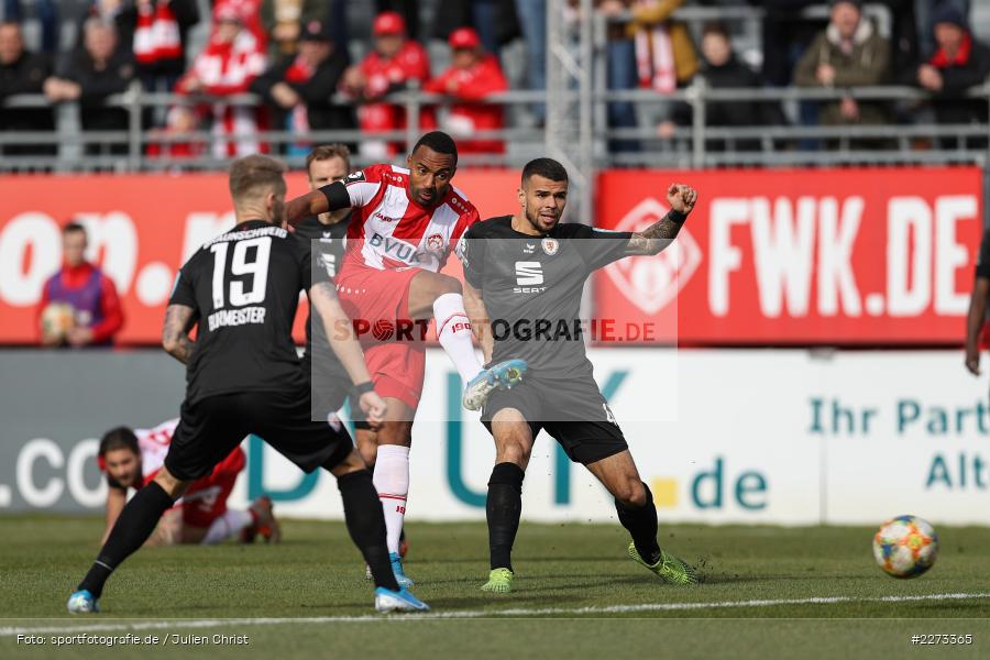 Saliou Sané, Robin Ziegele, FLYERALARM Arena, 22.02.2020, 3. Liga, Eintracht Braunschweig, FC Würzburger Kickers - Bild-ID: 2273365