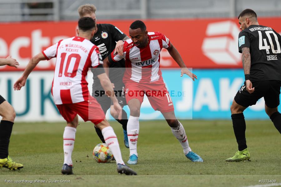 Robin Ziegele, Felix Burmeister, Saliou Sané, FLYERALARM Arena, 22.02.2020, 3. Liga, Eintracht Braunschweig, FC Würzburger Kickers - Bild-ID: 2273409 Robin Ziegele, Felix Burmeister, Saliou Sané, FLYERALARM Arena, 22.02.2020, 3. Liga, Eintracht Braunschweig, FC Würzburger Kickers - Bild-ID: 2273409