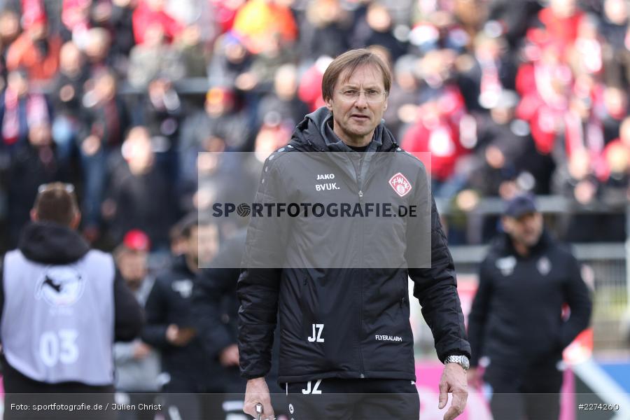 Teamarzt, Dr. Josef Zimmermann, FLYERALARM Arena, Würzburg, 07.03.2020, DFB, sport, action, Fussball, 3. Liga, SV Waldhof Mannheim, FC Würzburger Kickers - Bild-ID: 2274260
