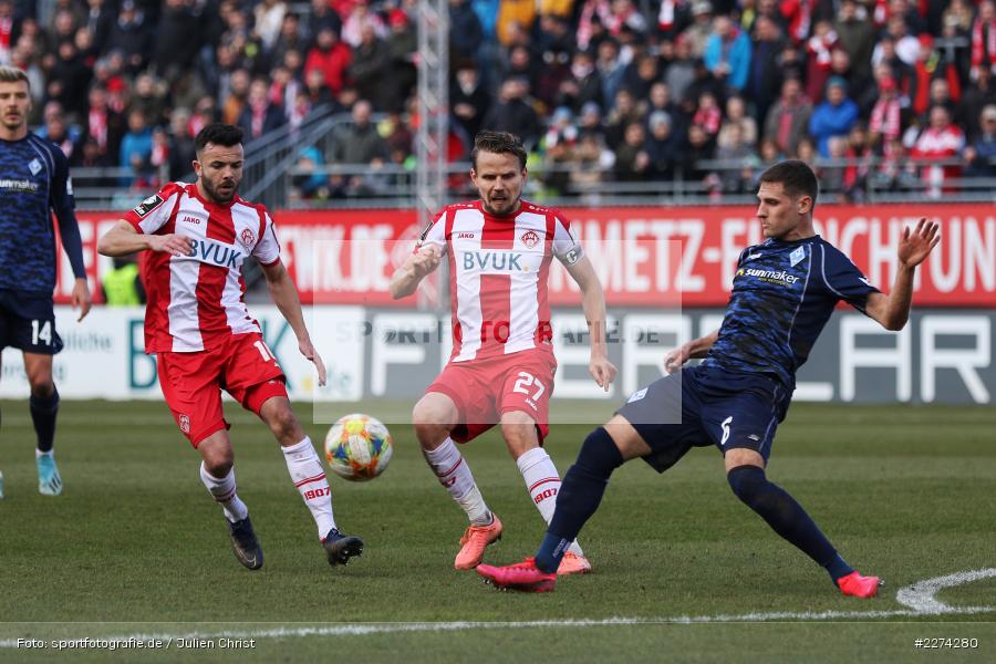Albion Vrenezi, Marco Schuster, Sebastian Schuppan, FLYERALARM Arena, Würzburg, 07.03.2020, DFB, sport, action, Fussball, 3. Liga, SV Waldhof Mannheim, FC Würzburger Kickers - Bild-ID: 2274280 Albion Vrenezi, Marco Schuster, Sebastian Schuppan, FLYERALARM Arena, Würzburg, 07.03.2020, DFB, sport, action, Fussball, 3. Liga, SV Waldhof Mannheim, FC Würzburger Kickers - Bild-ID: 2274280