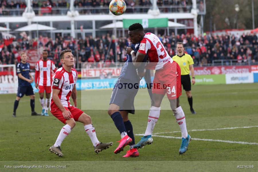 Patrick Sontheimer, Mohamed Gouaida, Frank Ronstadt, FLYERALARM Arena, Würzburg, 07.03.2020, DFB, sport, action, Fussball, 3. Liga, SV Waldhof Mannheim, FC Würzburger Kickers - Bild-ID: 2274288
