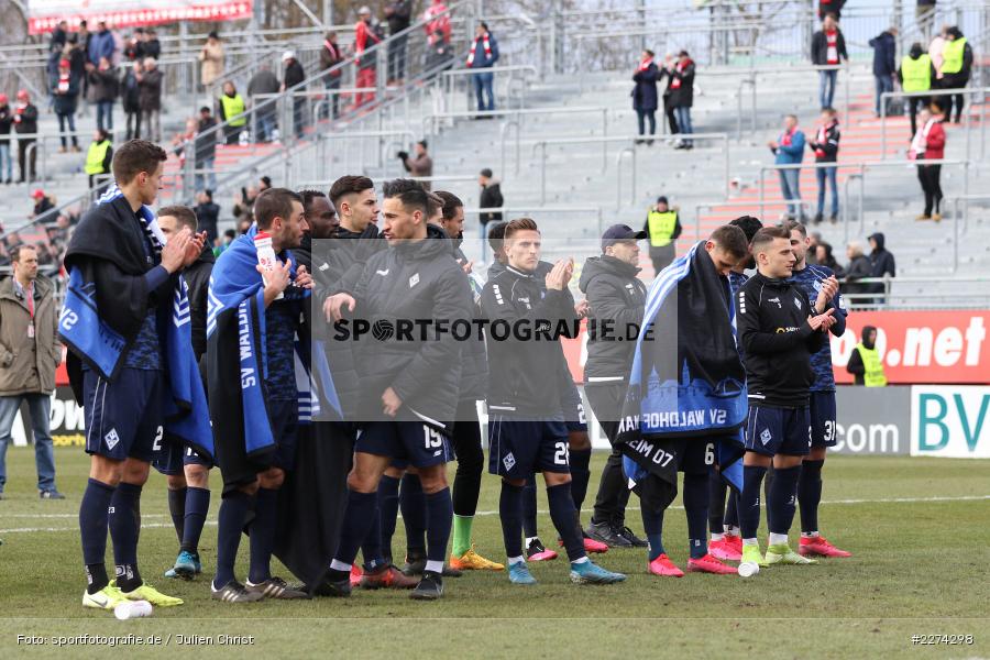 Mete Celik, Marco Schuster, Michael Schultz, Jan Hendrik Marx, Fans, FLYERALARM Arena, Würzburg, 07.03.2020, DFB, sport, action, Fussball, 3. Liga, SV Waldhof Mannheim, FC Würzburger Kickers - Bild-ID: 2274298