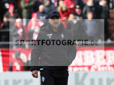 Fotos von FC Würzburger Kickers - SV Waldhof Mannheim auf sportfotografie.de