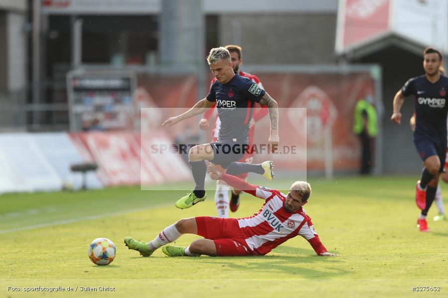 Florian Pick, Fabio Kaufmann, FLYERALARM Arena, Würzburg, 16.06.2020, DFB, sport, action, Fussball, Juni 2020, 3. Liga, 1. FC Kaiserslautern, FC Würzburger Kickers - Bild-ID: 2275632 Florian Pick, Fabio Kaufmann, FLYERALARM Arena, Würzburg, 16.06.2020, DFB, sport, action, Fussball, Juni 2020, 3. Liga, 1. FC Kaiserslautern, FC Würzburger Kickers - Bild-ID: 2275632