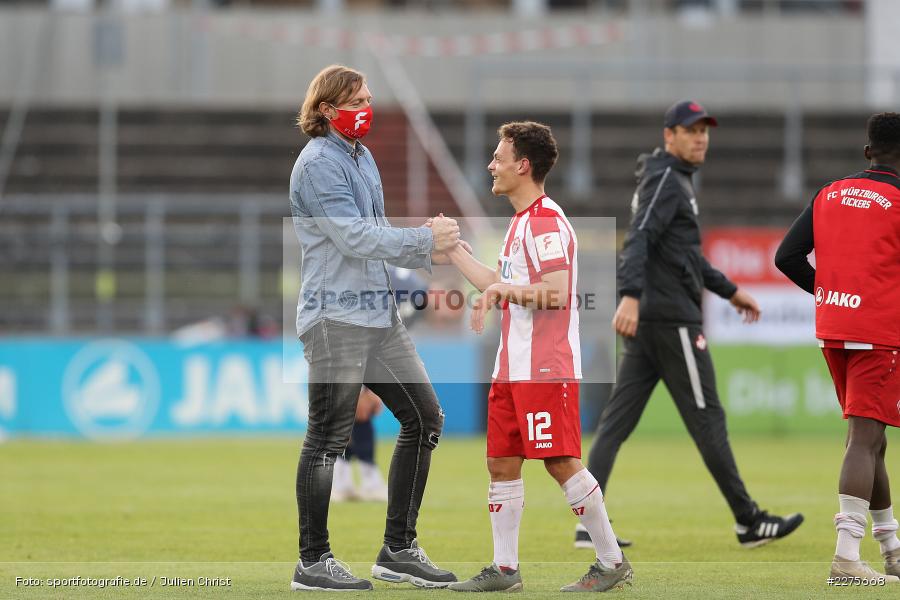 Patrick Sontheimer, Daniel Sauer, FLYERALARM Arena, Würzburg, 16.06.2020, DFB, sport, action, Fussball, Juni 2020, 3. Liga, 1. FC Kaiserslautern, FC Würzburger Kickers - Bild-ID: 2275668