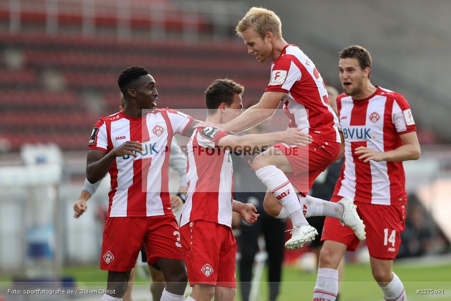 Hendrik Hansen, Frank Ronstadt, Simon Rhein, Patrick Sontheimer, FLYERALARM Arena, Würzburg, 16.06.2020, DFB, sport, action, Fussball, Juni 2020, 3. Liga, 1. FC Kaiserslautern, FC Würzburger Kickers - Bild-ID: 2275691