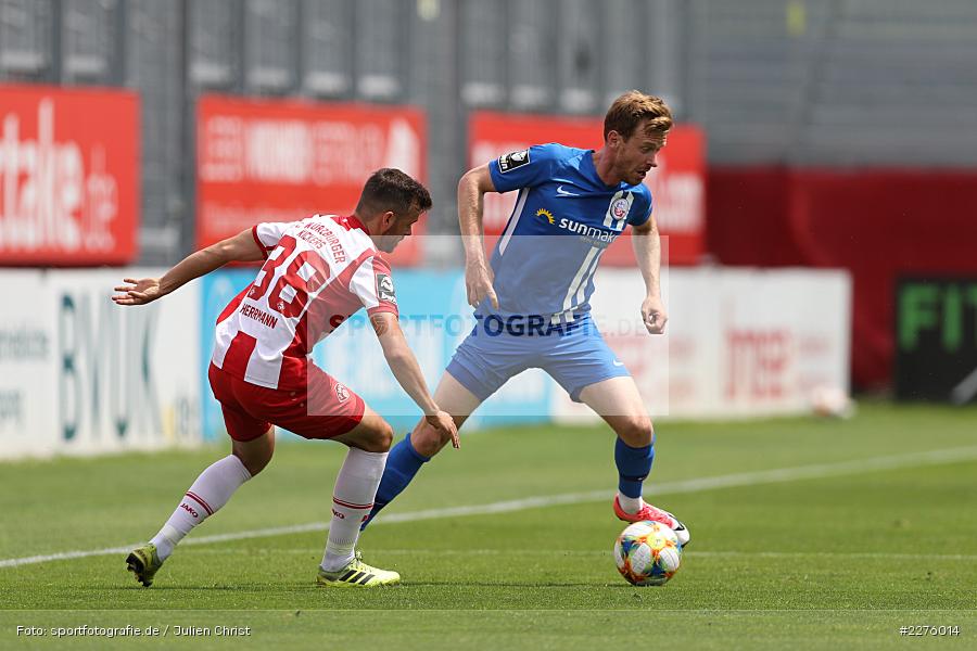 Robert Herrmann, Maximilian Ahlschwede, FLYERALARM Arena, Würzburg, 27.06.2020, DFB, sport, action, Fussball, Juni 2020, 3. Liga, FC Hansa Rostock, FC Würzburger Kickers - Bild-ID: 2276014