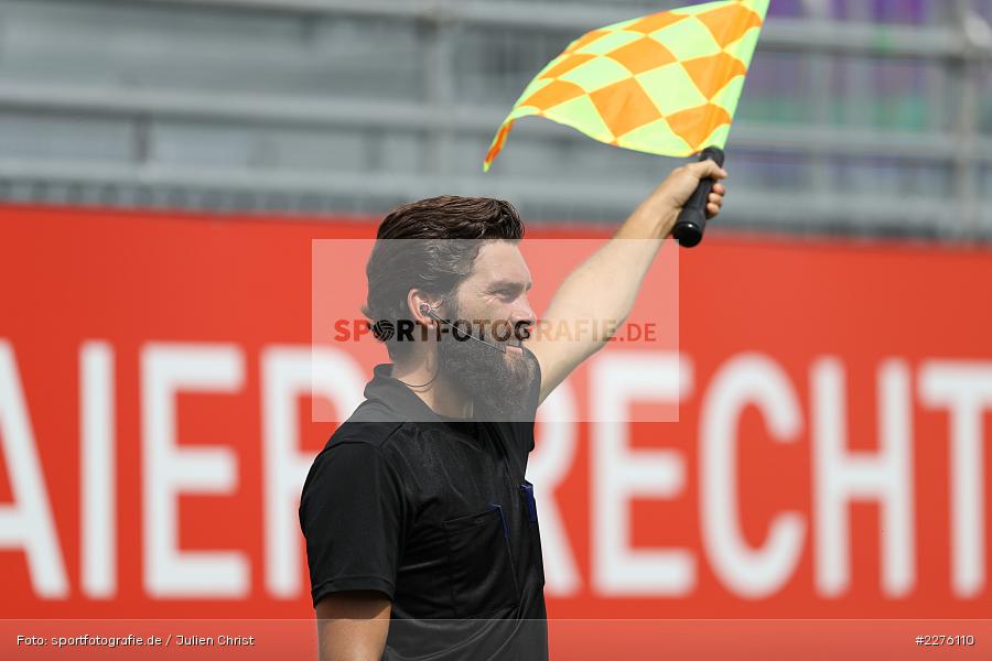 Schiedsrichter-Assistent, Steffen Grimmeißen, FLYERALARM Arena, Würzburg, 27.06.2020, DFB, sport, action, Fussball, Juni 2020, 3. Liga, FC Hansa Rostock, FC Würzburger Kickers - Bild-ID: 2276110 Schiedsrichter-Assistent, Steffen Grimmeißen, FLYERALARM Arena, Würzburg, 27.06.2020, DFB, sport, action, Fussball, Juni 2020, 3. Liga, FC Hansa Rostock, FC Würzburger Kickers - Bild-ID: 2276110