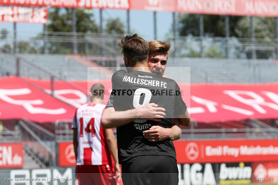 Mathias Fetsch, Pascal Sohm, FLYERALARM Arena, Würzburg, 04.07.2020, DFB, sport, action, Fussball, Juli 2020, 3. Liga, Hallescher FC, FC Würzburger Kickers - Bild-ID: 2276179 Mathias Fetsch, Pascal Sohm, FLYERALARM Arena, Würzburg, 04.07.2020, DFB, sport, action, Fussball, Juli 2020, 3. Liga, Hallescher FC, FC Würzburger Kickers - Bild-ID: 2276179