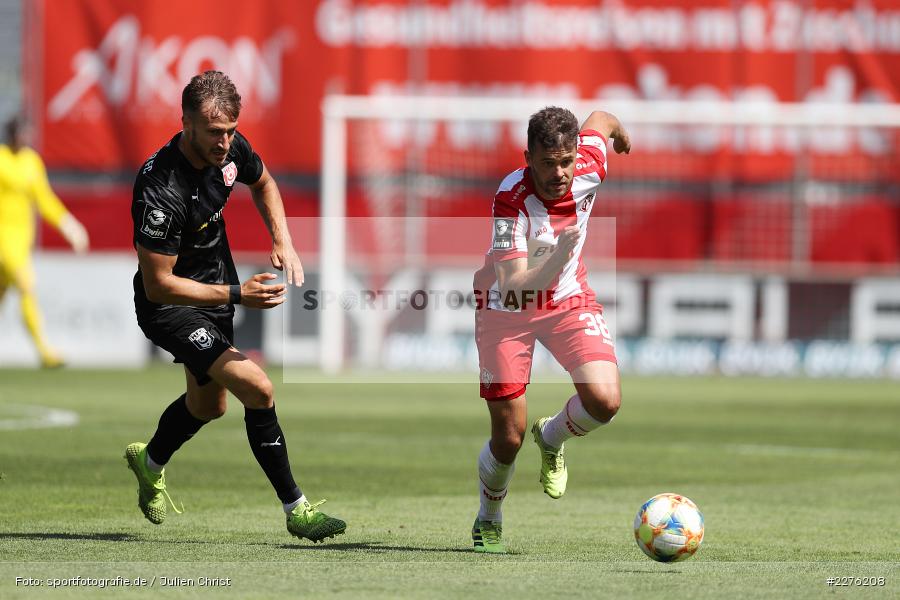 Pascal Sohm, Robert Herrmann, FLYERALARM Arena, Würzburg, 04.07.2020, DFB, sport, action, Fussball, Juli 2020, 3. Liga, Hallescher FC, FC Würzburger Kickers - Bild-ID: 2276208