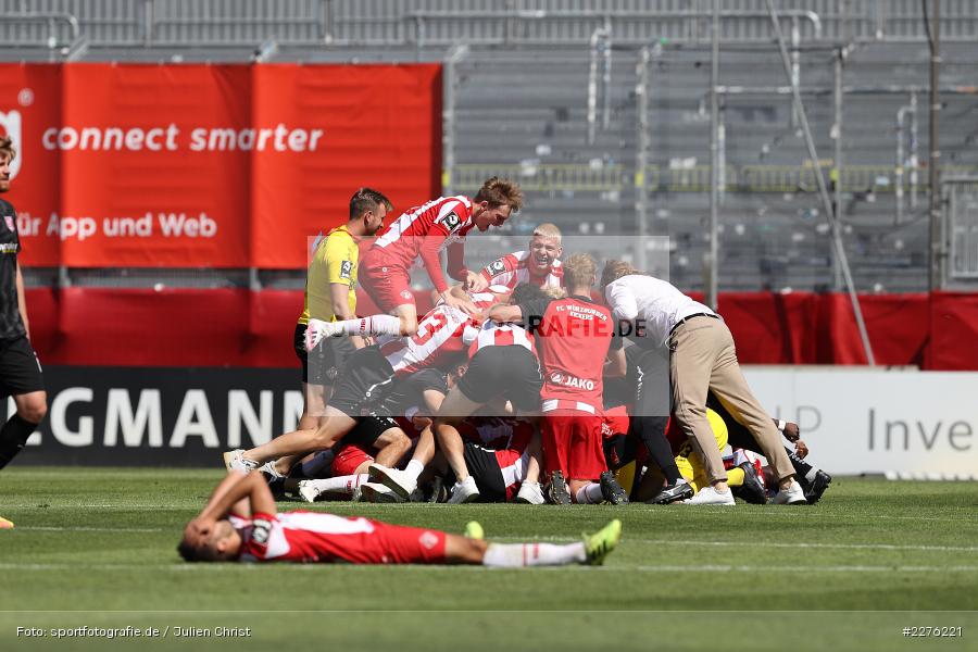 2. Bundesliga, Aufstieg, Robert Herrmann, FLYERALARM Arena, Würzburg, 04.07.2020, DFB, sport, action, Fussball, Juli 2020, 3. Liga, Hallescher FC, FC Würzburger Kickers - Bild-ID: 2276221 2. Bundesliga, Aufstieg, Robert Herrmann, FLYERALARM Arena, Würzburg, 04.07.2020, DFB, sport, action, Fussball, Juli 2020, 3. Liga, Hallescher FC, FC Würzburger Kickers - Bild-ID: 2276221