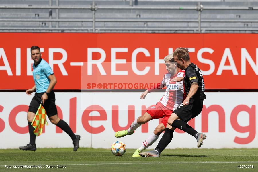 Janek Sternberg, Fabio Kaufmann, FLYERALARM Arena, Würzburg, 04.07.2020, DFB, sport, action, Fussball, Juli 2020, 3. Liga, Hallescher FC, FC Würzburger Kickers - Bild-ID: 2276298