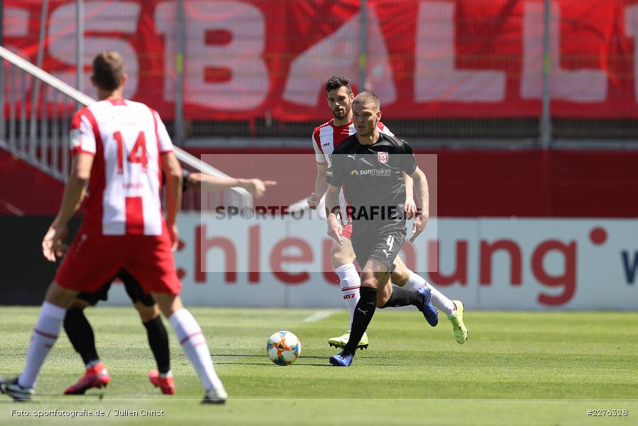 Anthony Syhre, FLYERALARM Arena, Würzburg, 04.07.2020, DFB, sport, action, Fussball, Juli 2020, 3. Liga, Hallescher FC, FC Würzburger Kickers - Bild-ID: 2276328