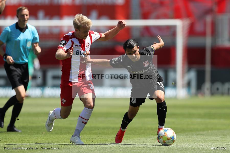 Simon Rhein, Jan Shcherbakovski, FLYERALARM Arena, Würzburg, 04.07.2020, DFB, sport, action, Fussball, Juli 2020, 3. Liga, Hallescher FC, FC Würzburger Kickers - Bild-ID: 2276336